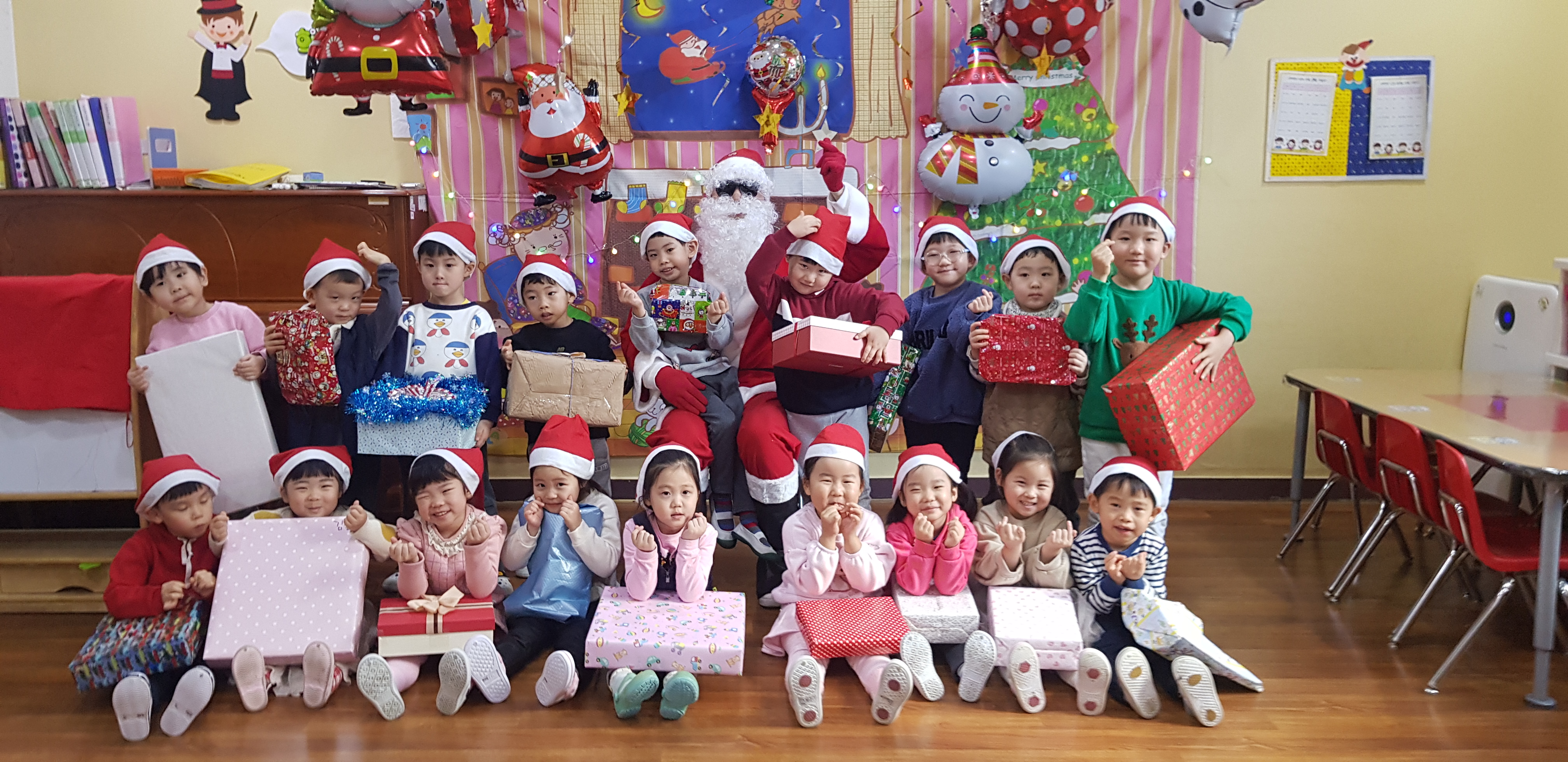 12월 크리스마스산타잔치