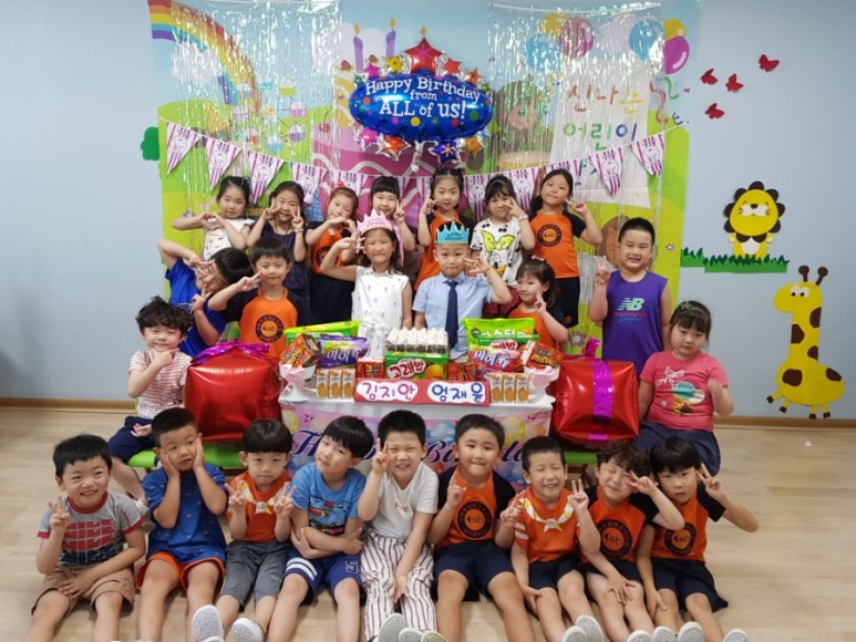 2019년 7월 8월 생일잔치